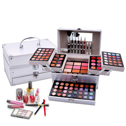 Kofer sa šminkom – Sve što vam treba na jednom mestu